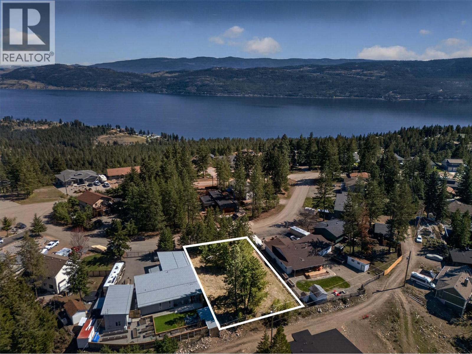 277 Crown Crescent