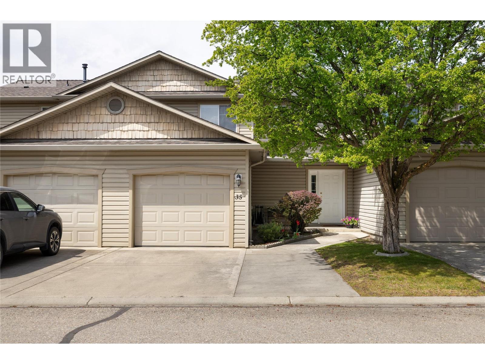 5886 Okanagan Landing Road Unit# 35
