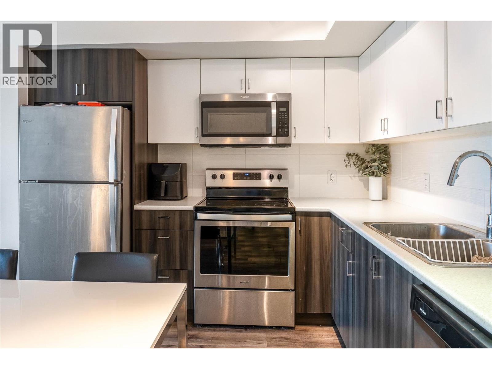 655 Academy Way Unit# 121