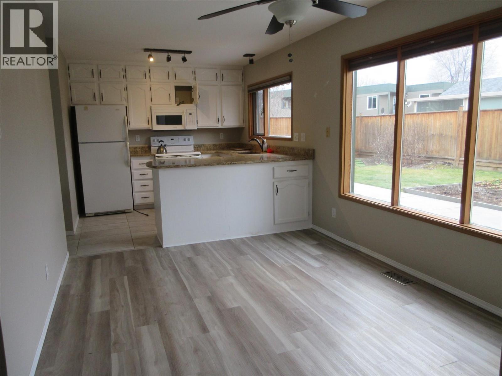 415 Commonwealth Road Unit# 3402