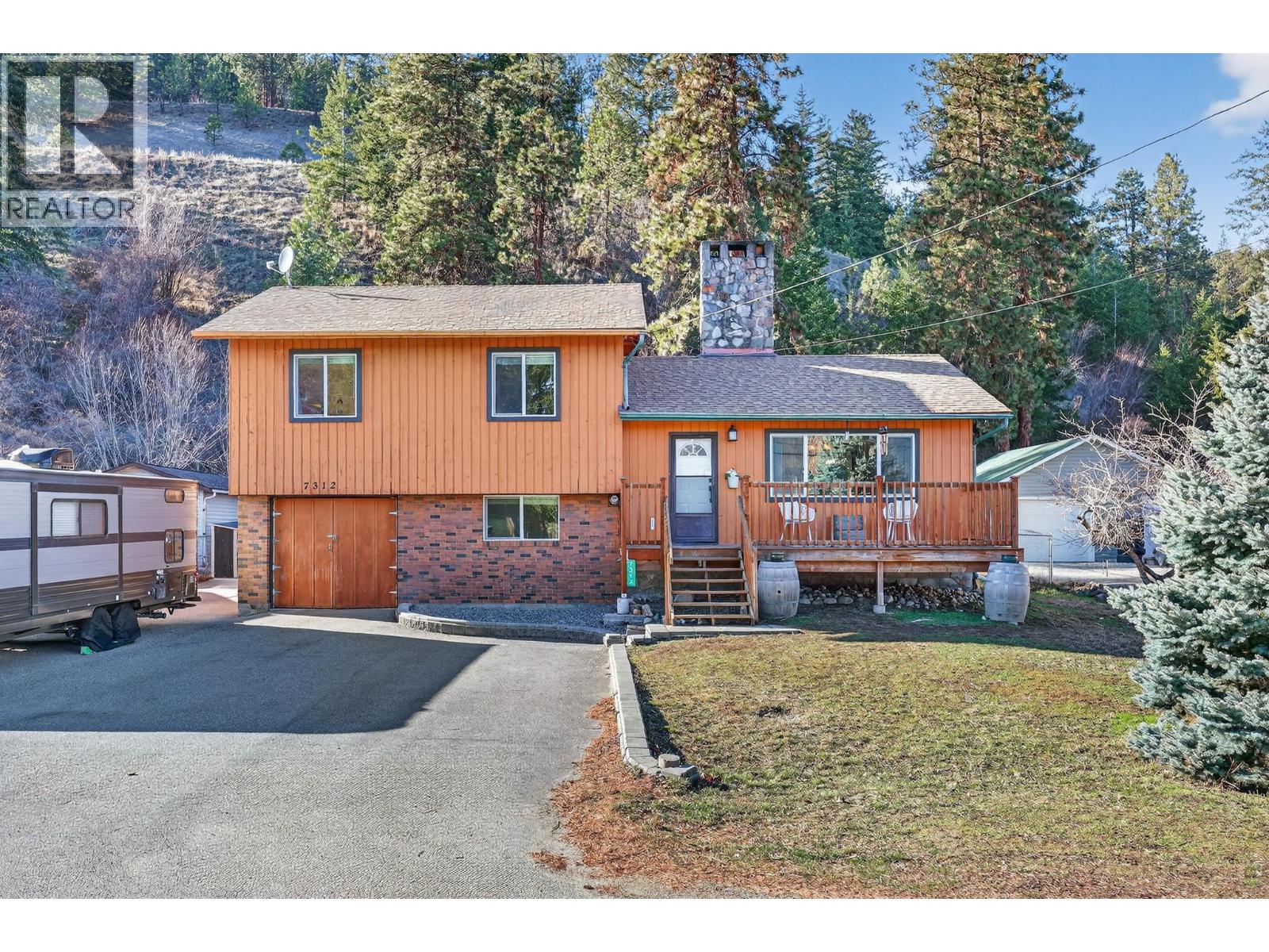 7312 Fintry Delta Road