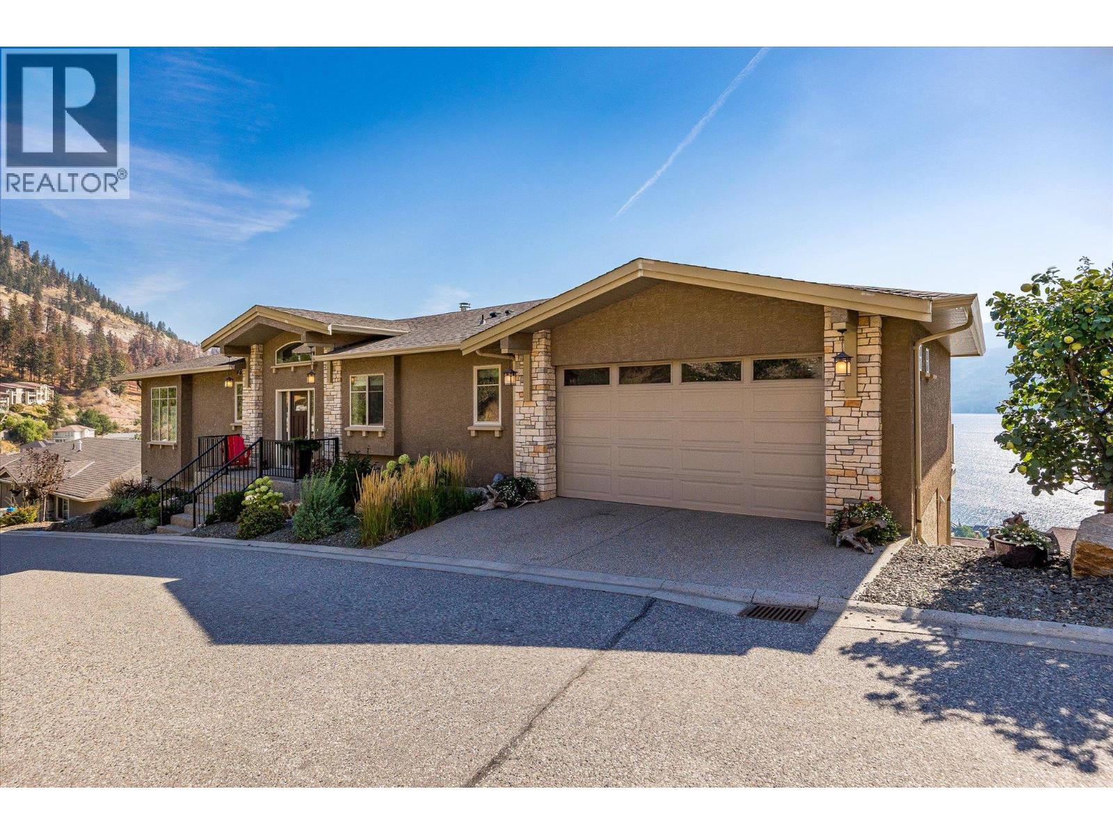 5165 Trepanier Bench Road Unit# 205