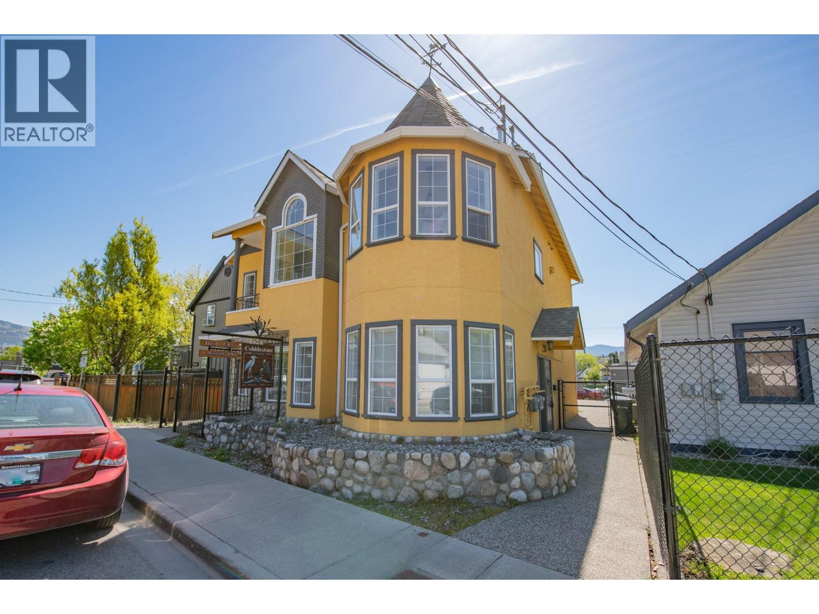 3414A 28th Avenue Unit# 2
