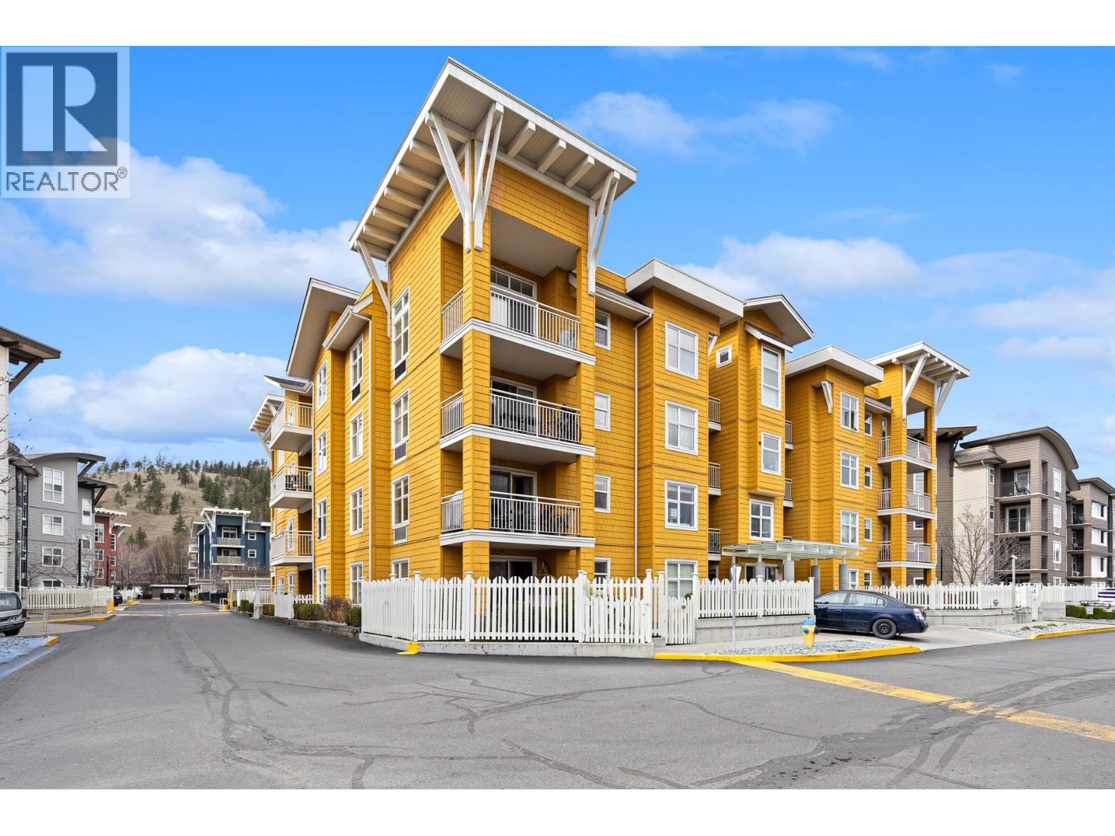 571 Yates Road Unit# 403