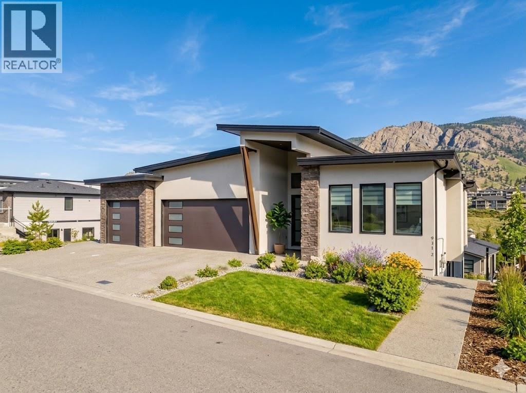 937 Royal Troon Lane