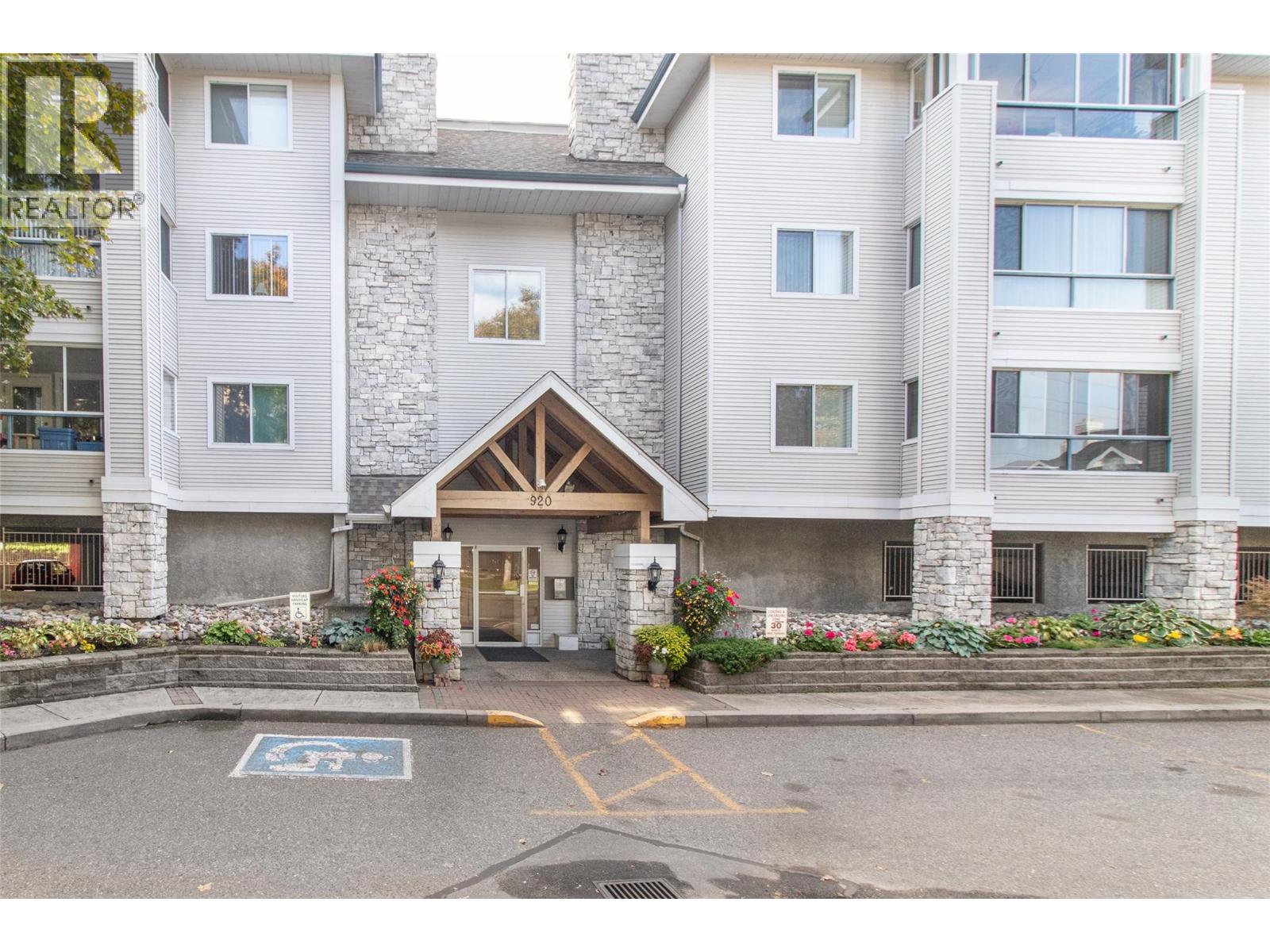 920 Glenwood Avenue Unit# 103
