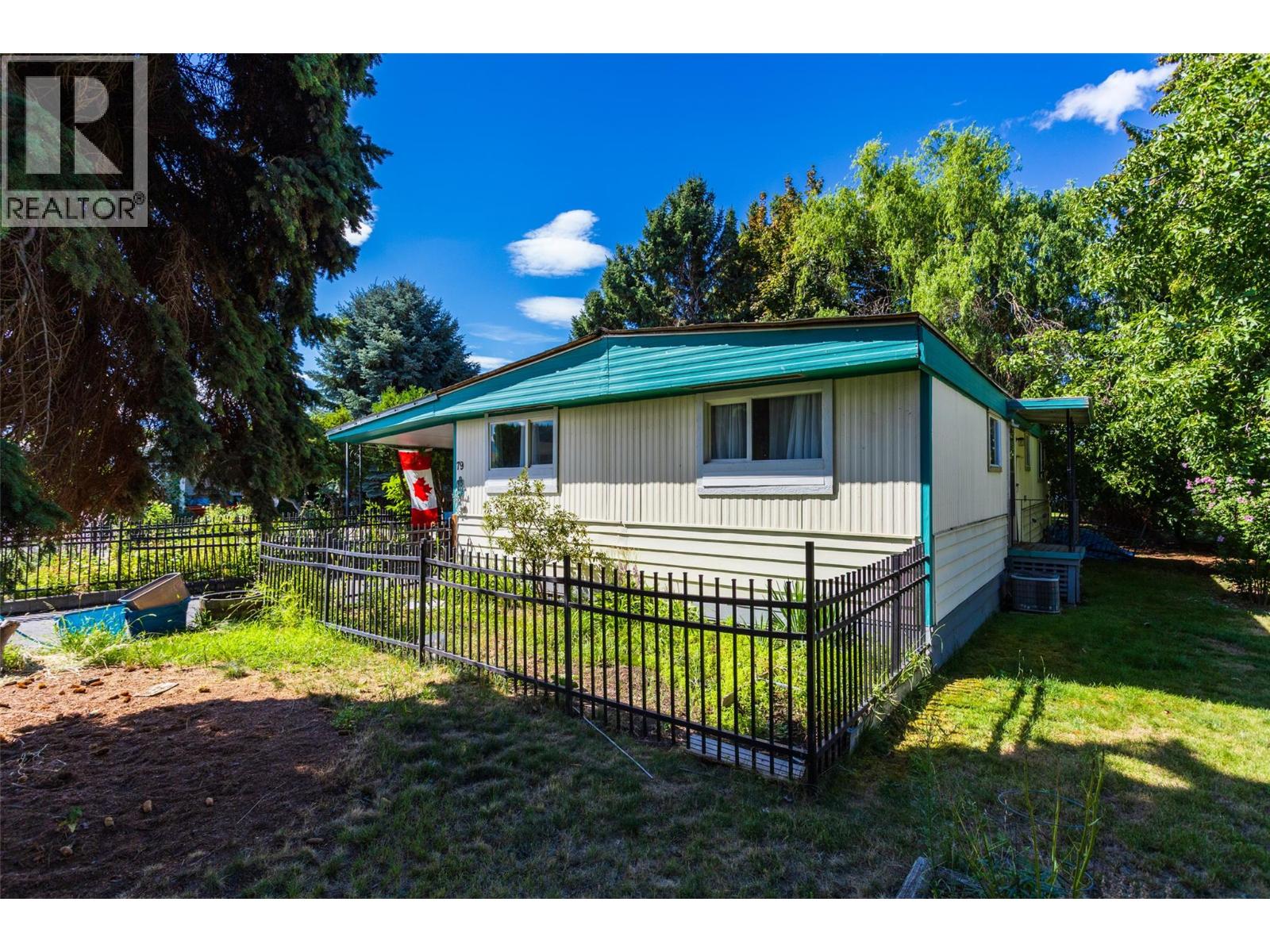3535 Casorso Road Unit# 79