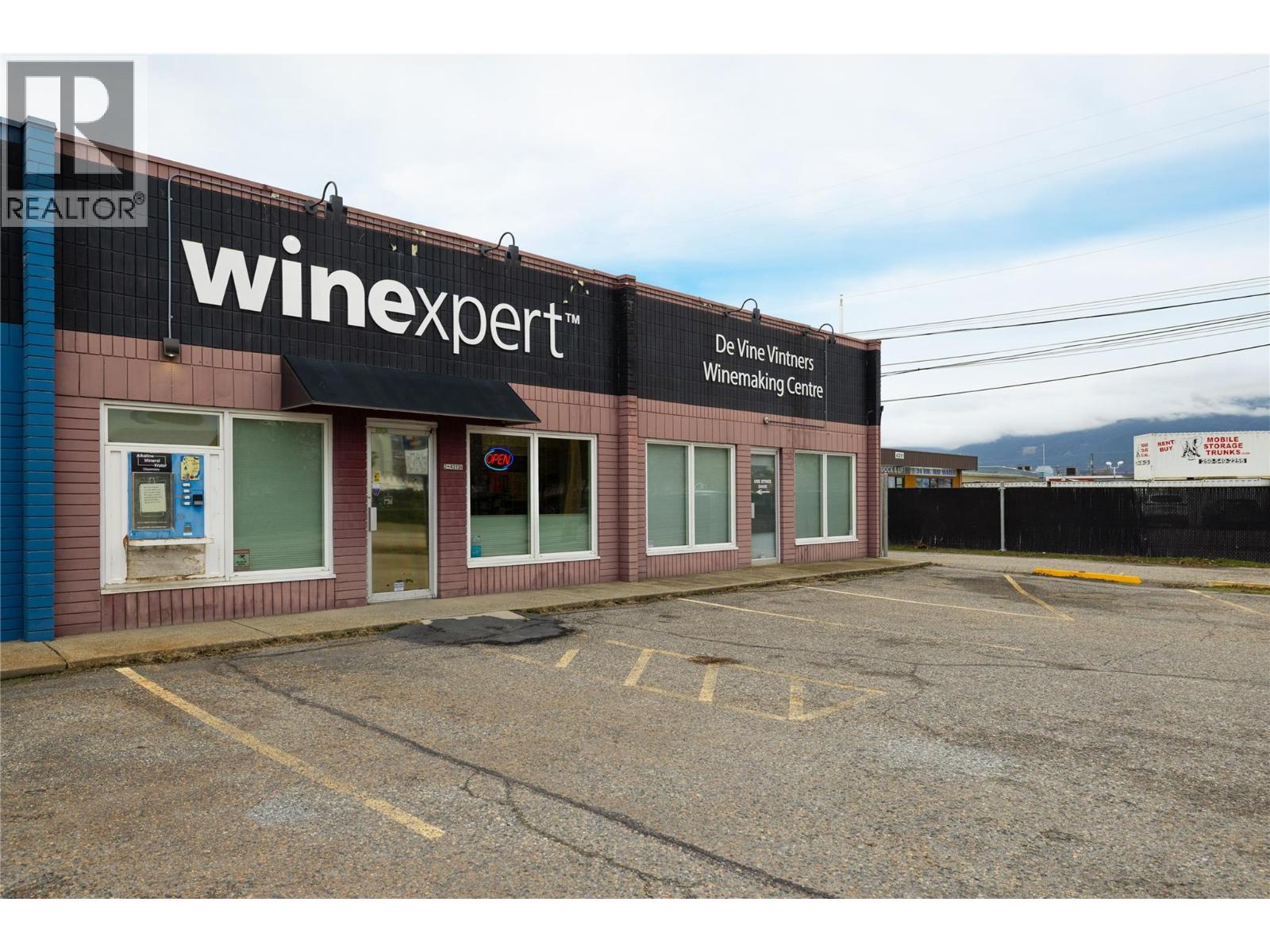 4313 25 Avenue Unit# 2A