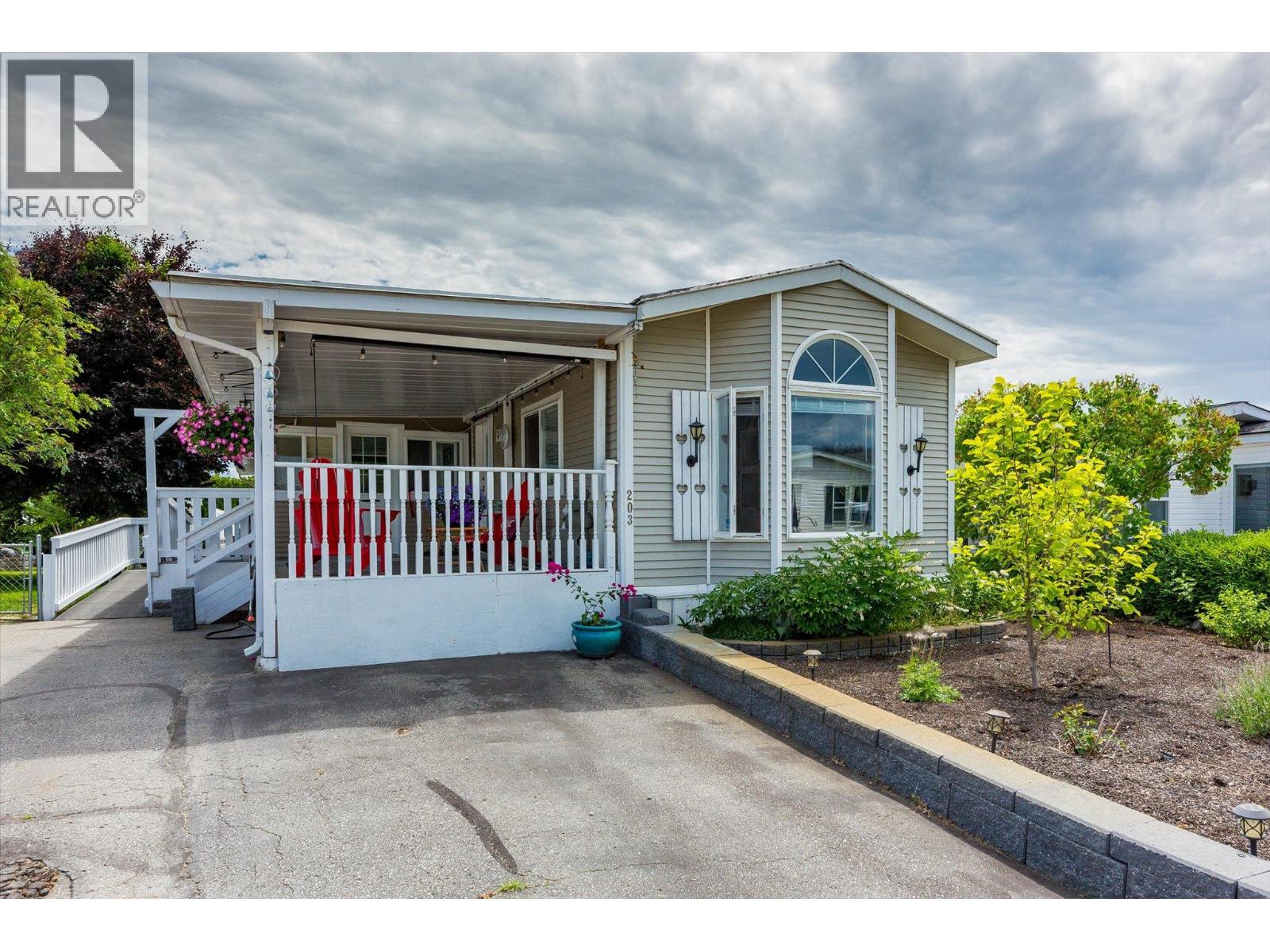 720 Commonwealth Road Unit# 203