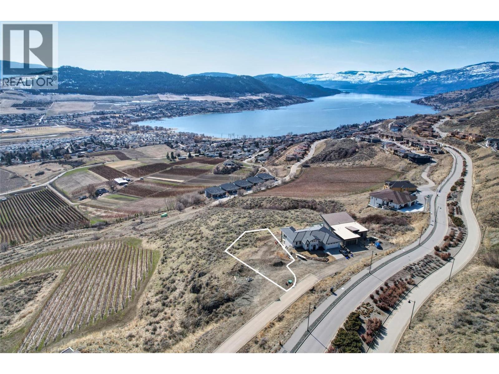 595 Vineyard Way N Unit# 34