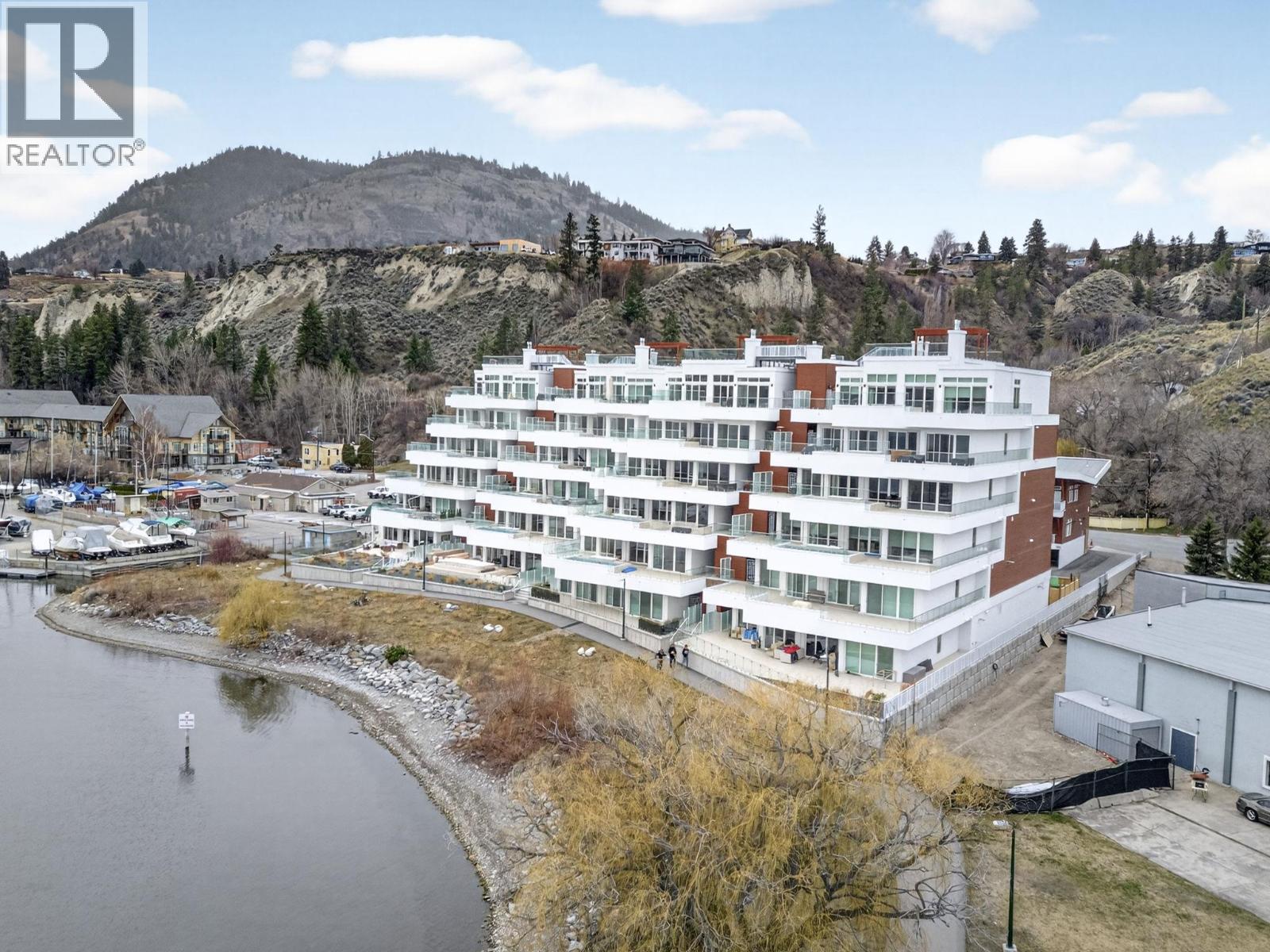 13415 Lakeshore Drive S Unit# 202