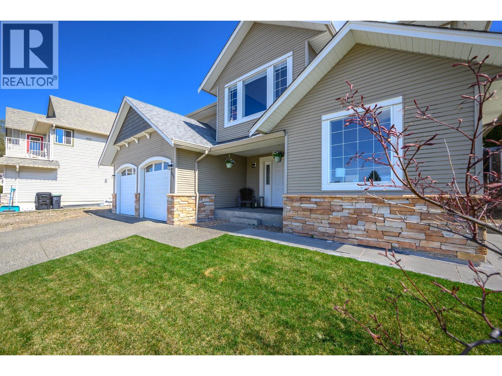 991 Mt Begbie Drive