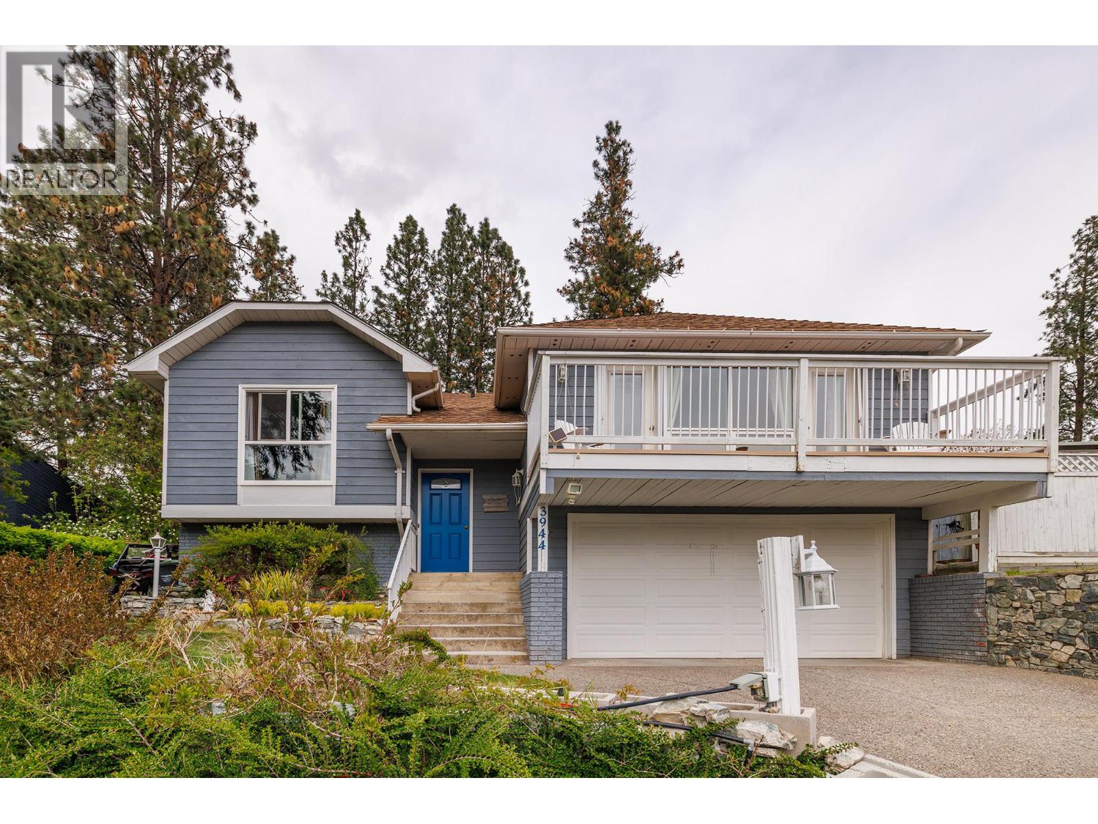 3944 Trepanier Heights Avenue