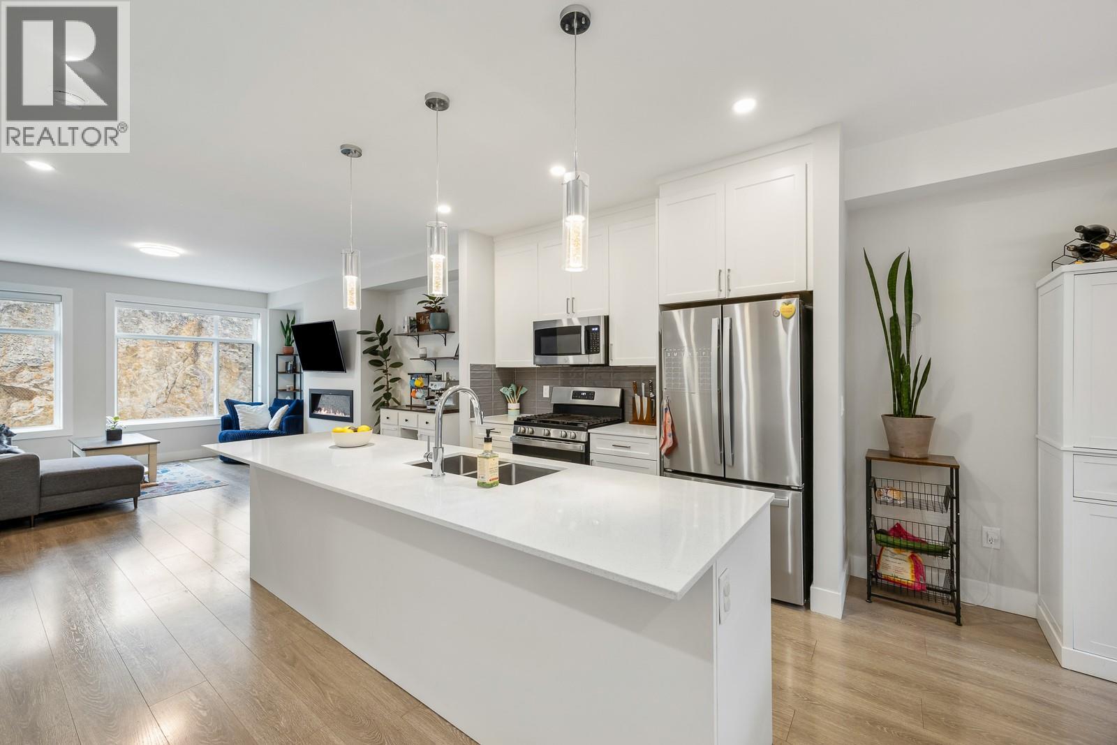 1146 Black Mountain Drive