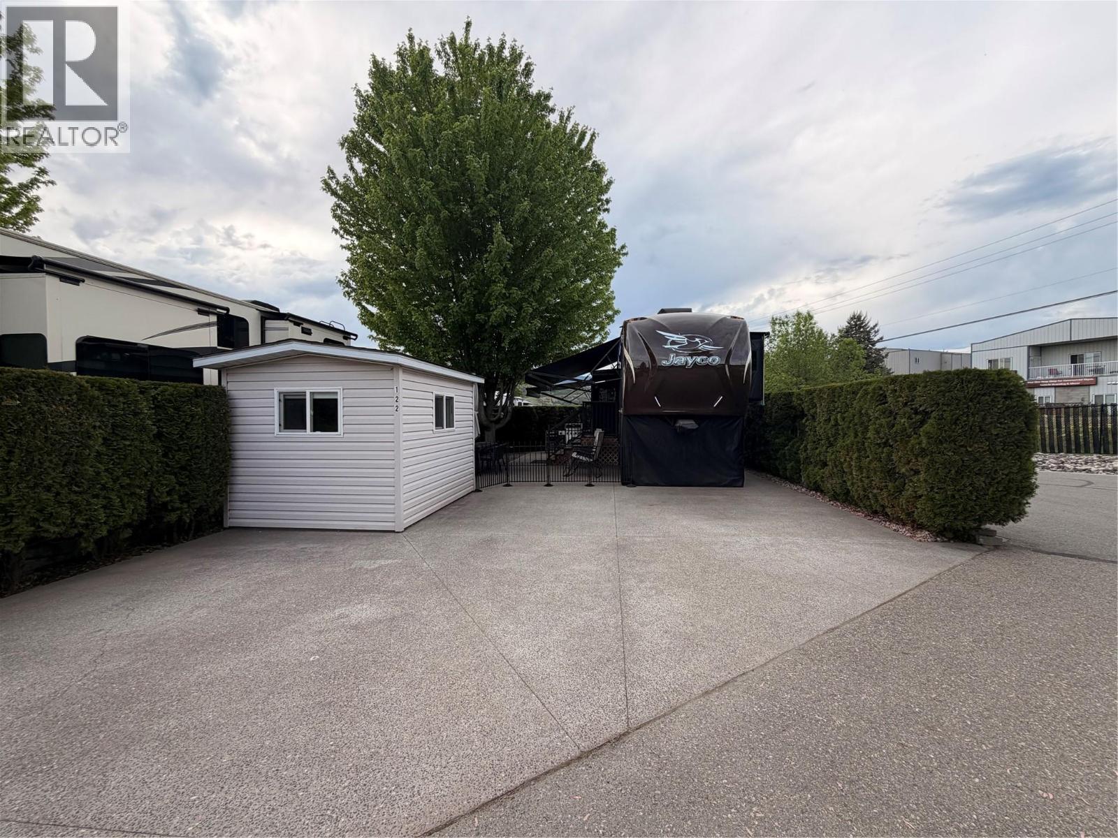 8000 Highland Road Unit# 122