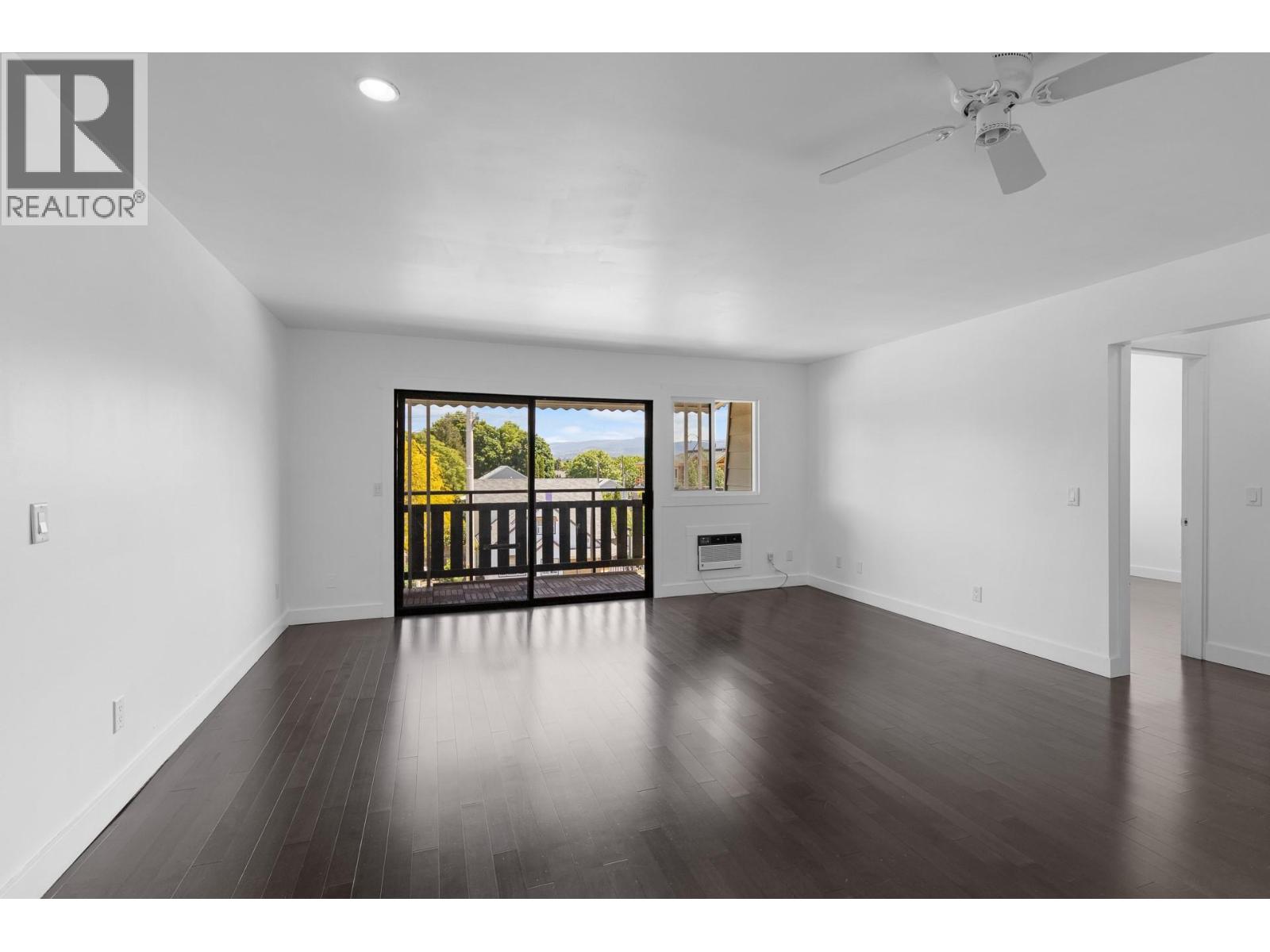 1860 Richter Street Unit# 303