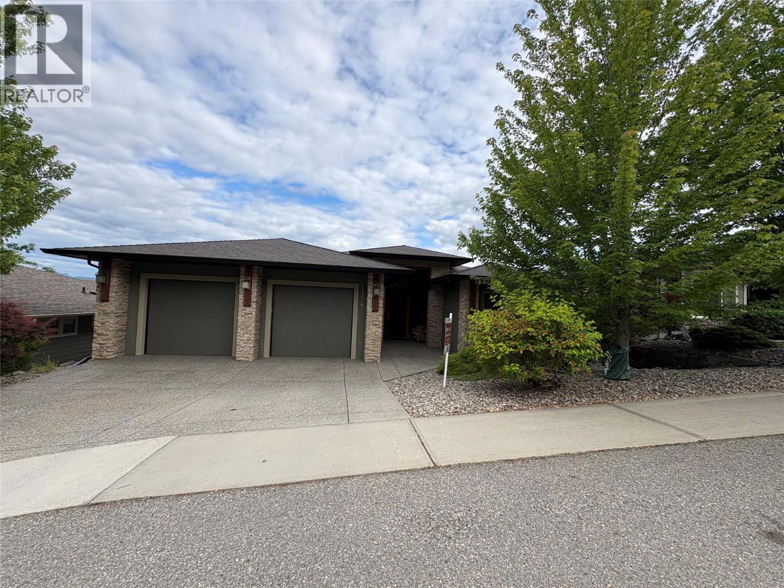 4134 Camelback Way