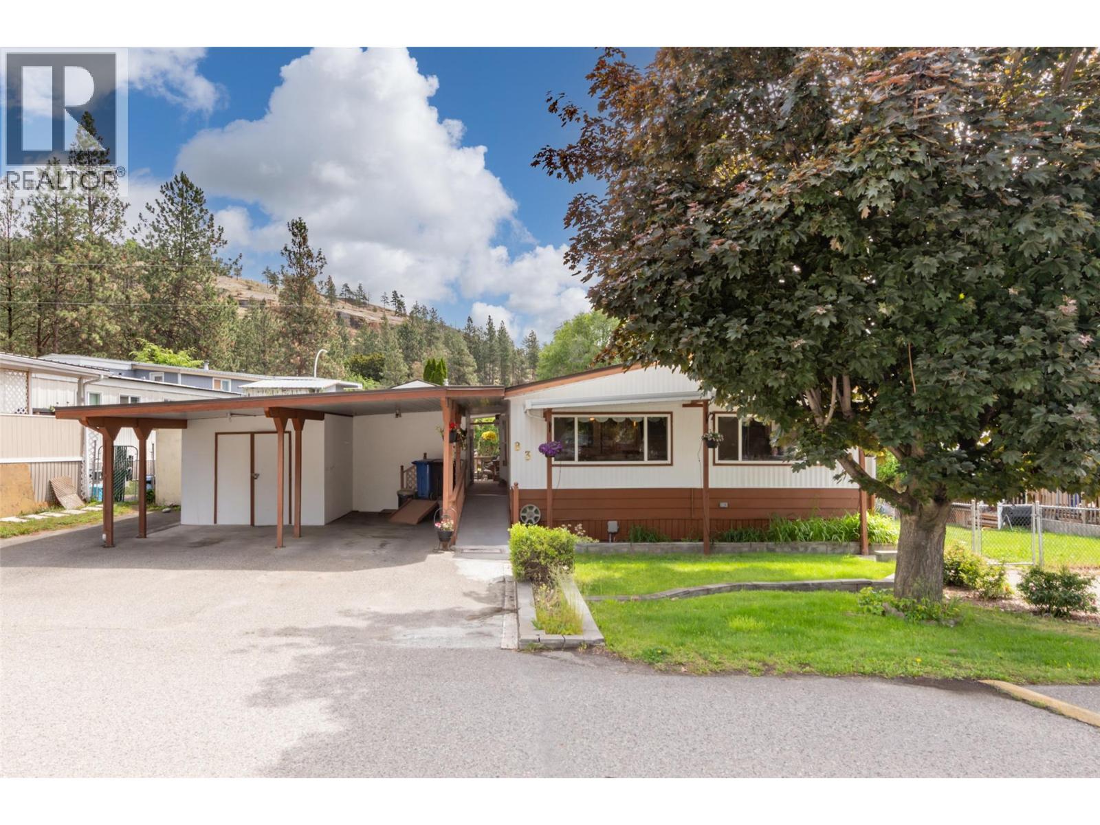 1860 Boucherie Road Unit# 83