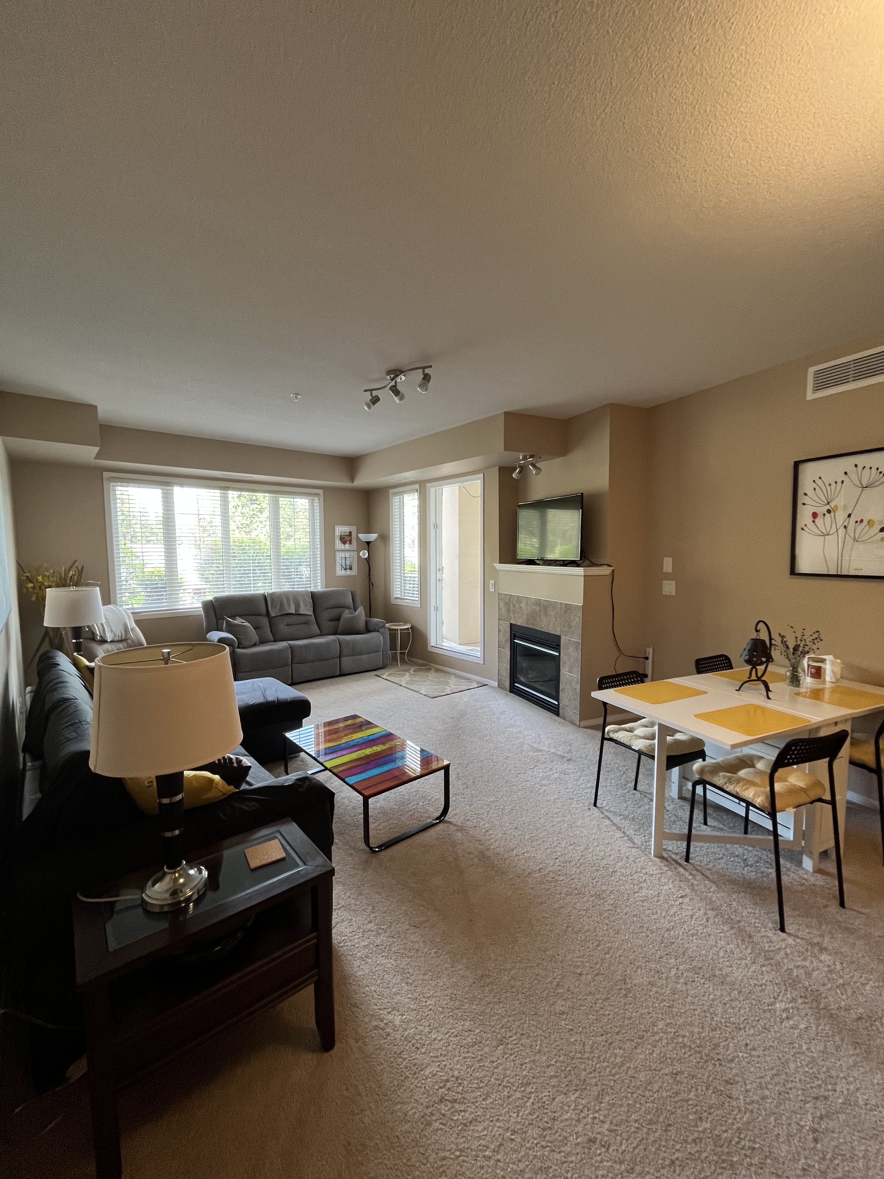 Student Rental at Via Centrale! 