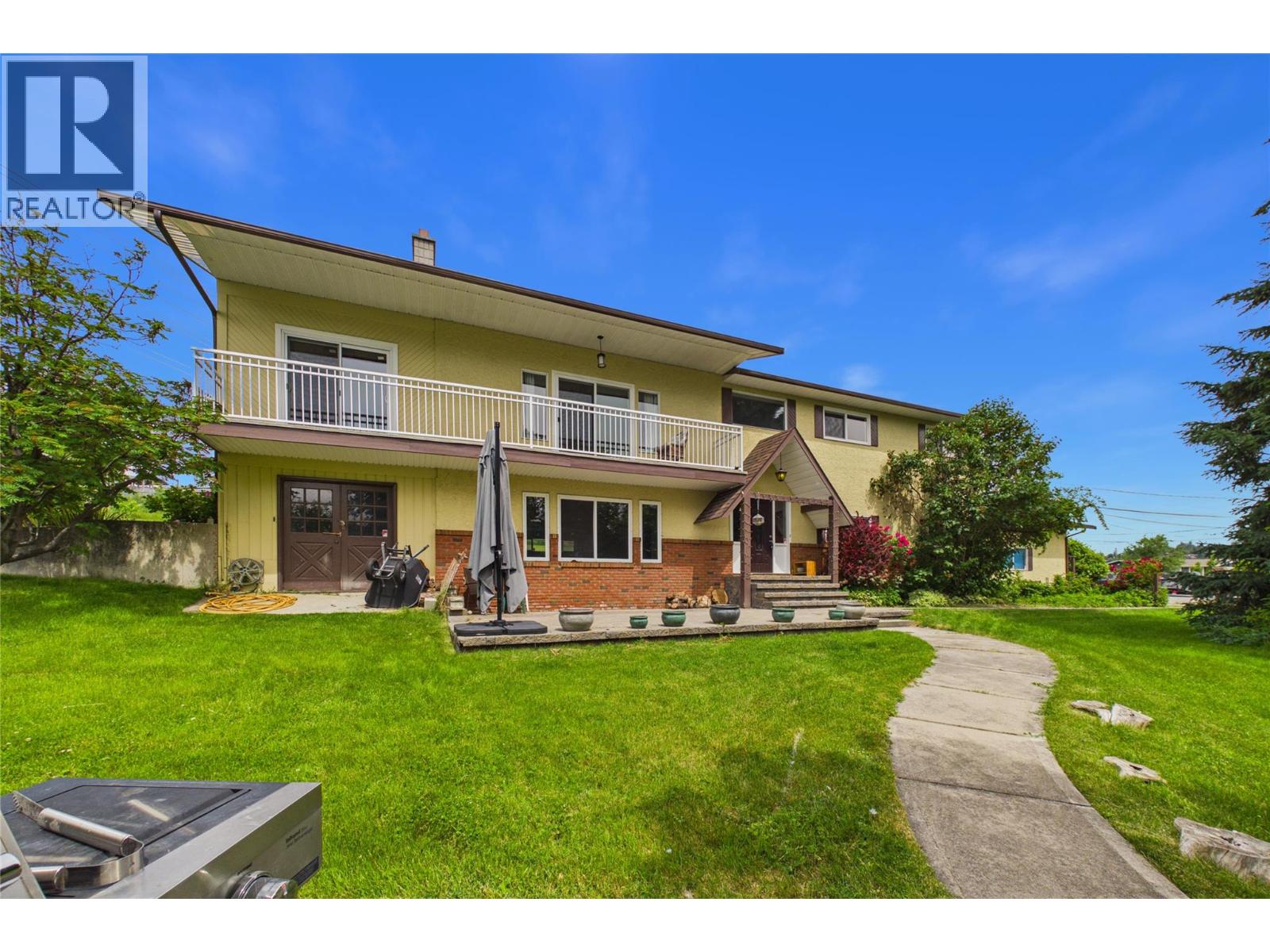 2483 Chieftain Road