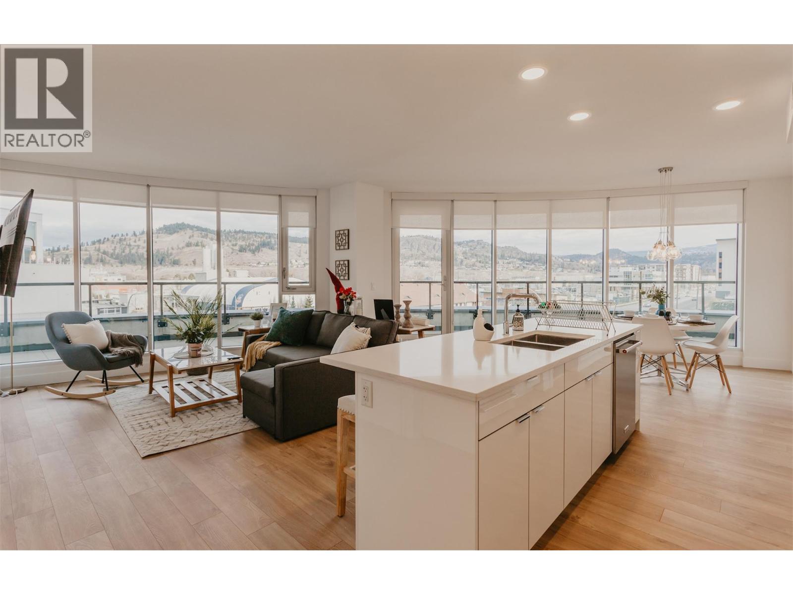 1232 Ellis Street Unit# 405