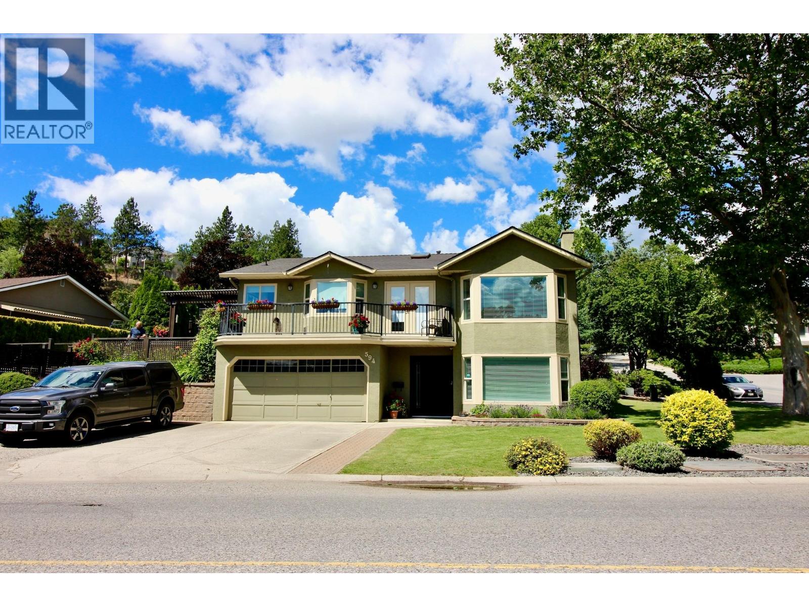 594 Glenmeadows Road