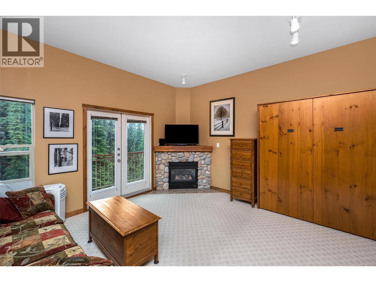 9812 Silver Star Road Unit# 302
