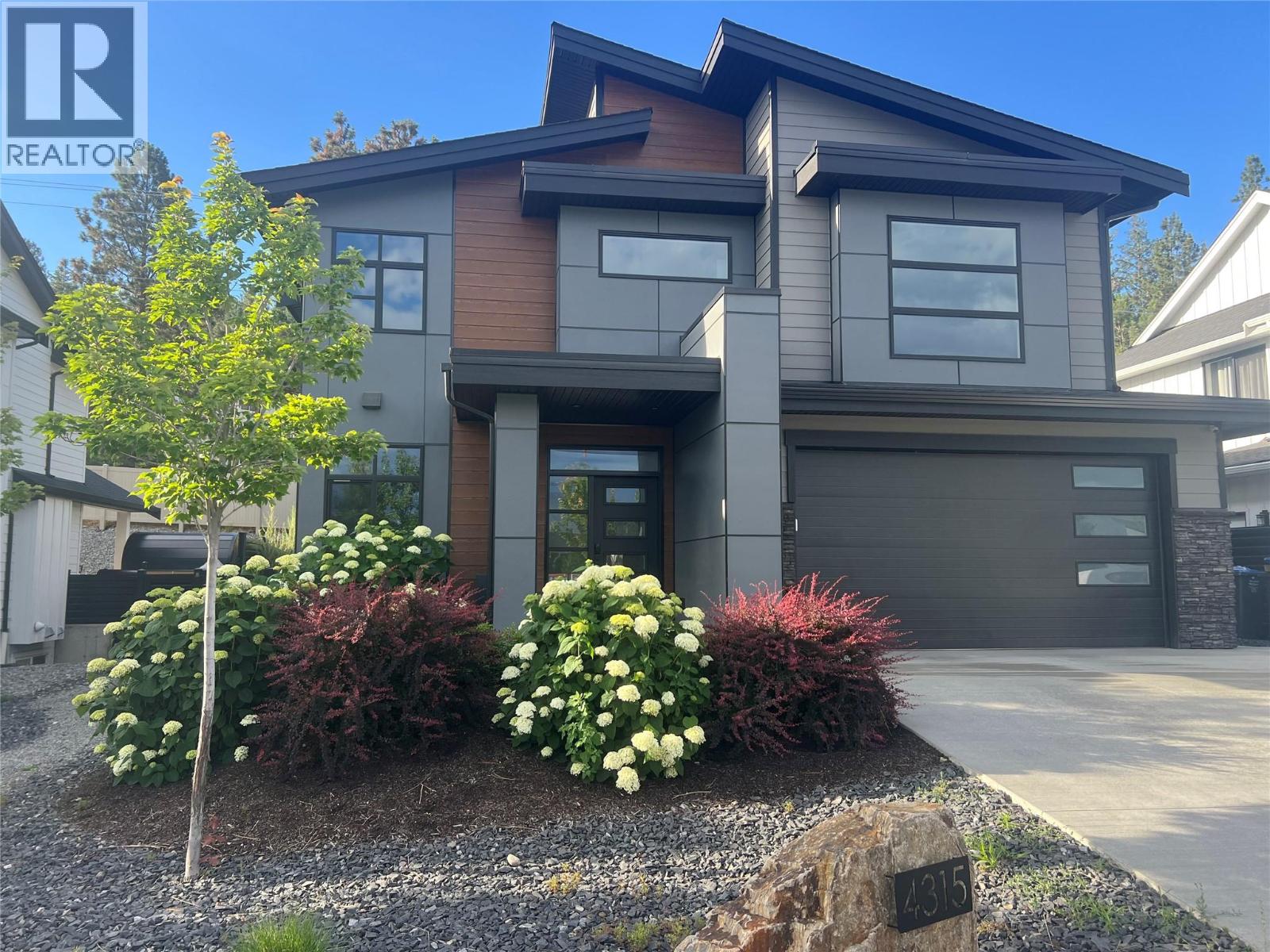 4315 Ladd Court