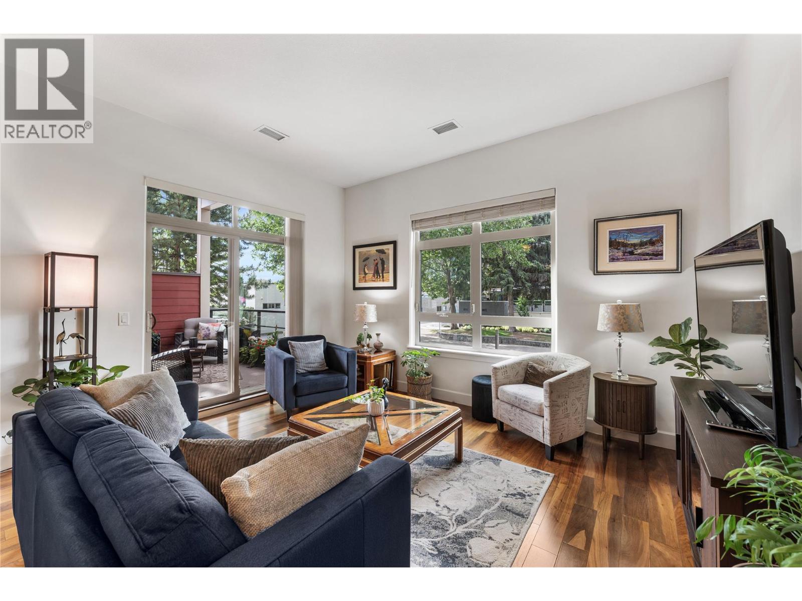 457 West Avenue Unit# 103