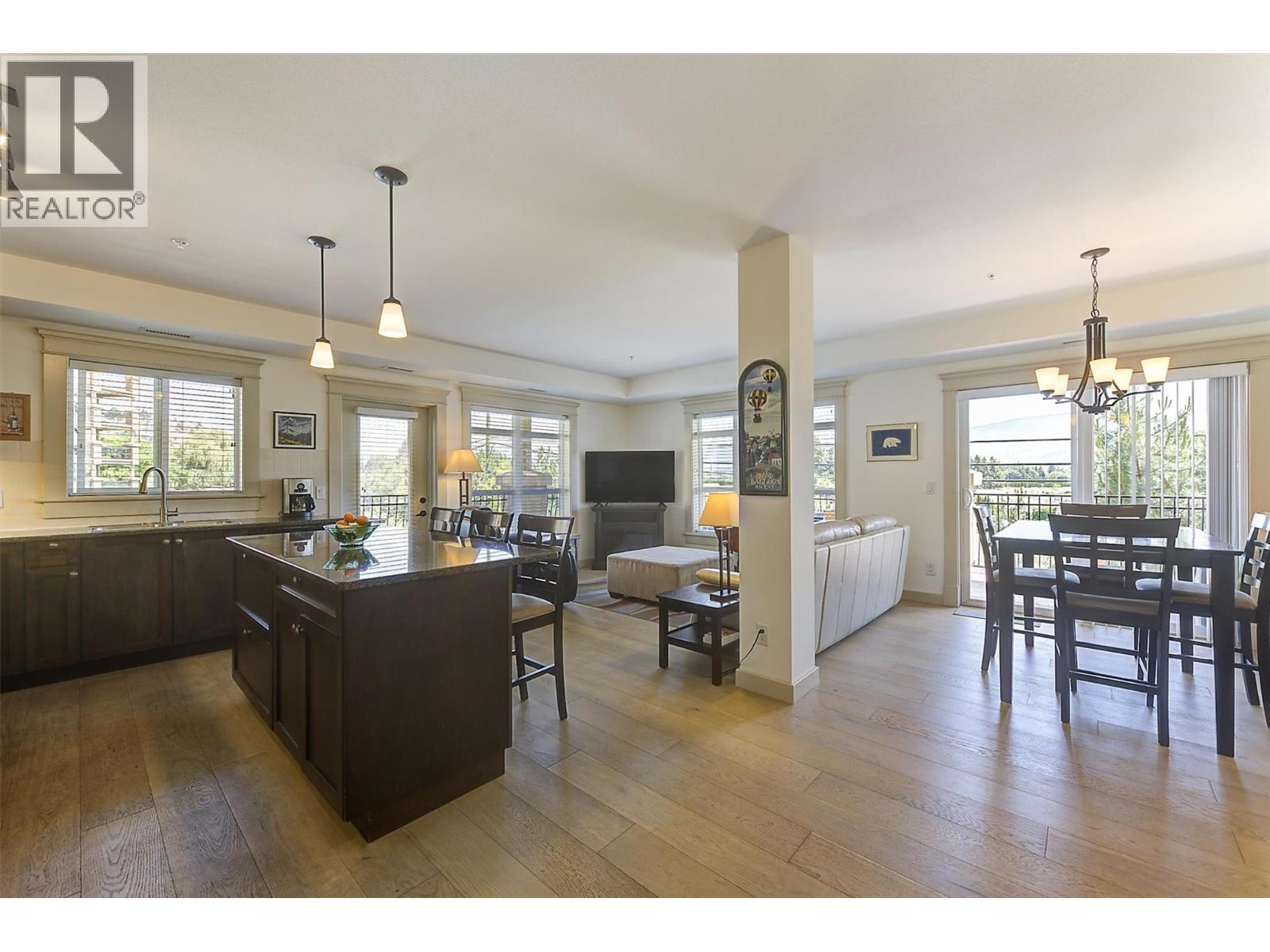 2070 Boucherie Road Unit# 204