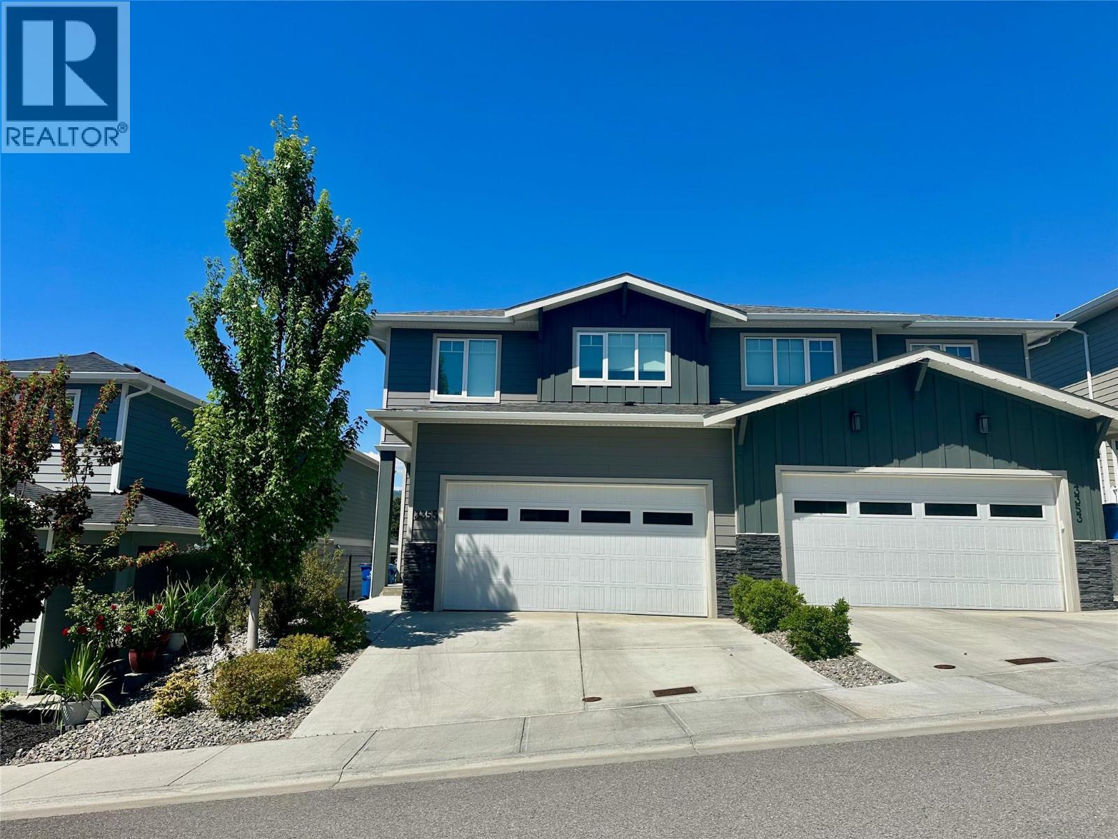 3355 Hawks Crescent