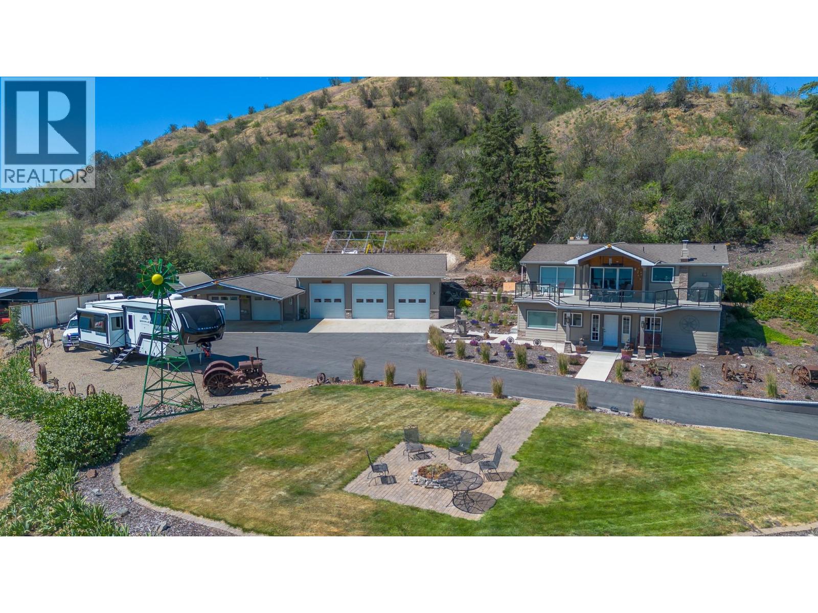 6902 Old Kamloops Road