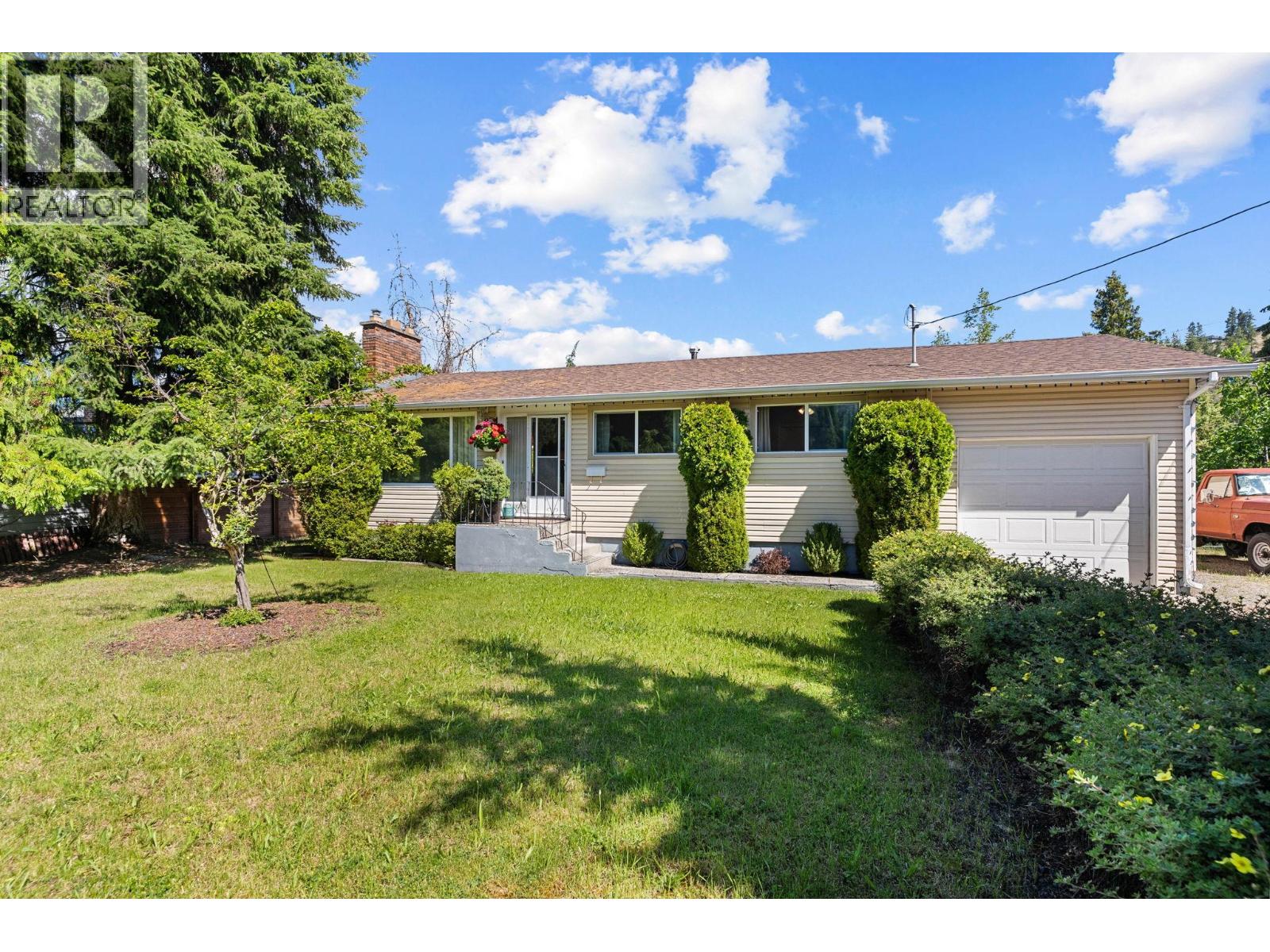 844 Hubbard Road