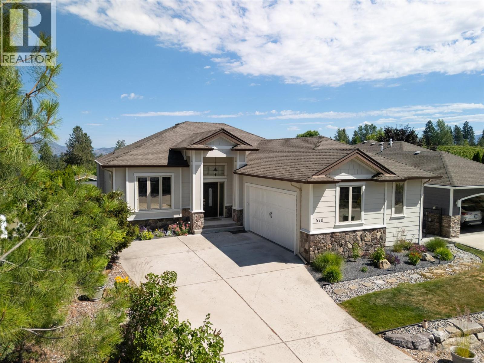 570 Gowen Place