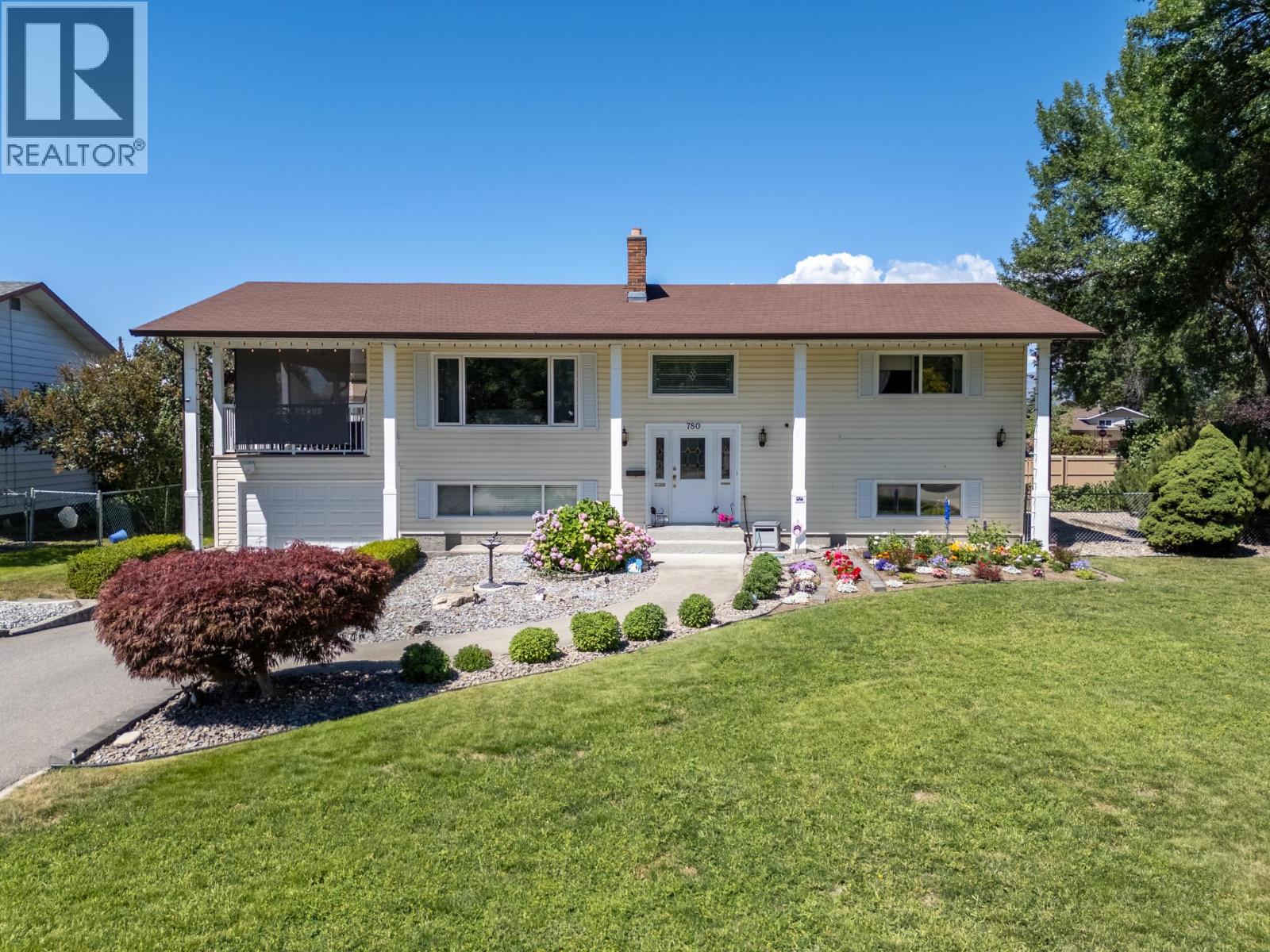 780 Princess Court