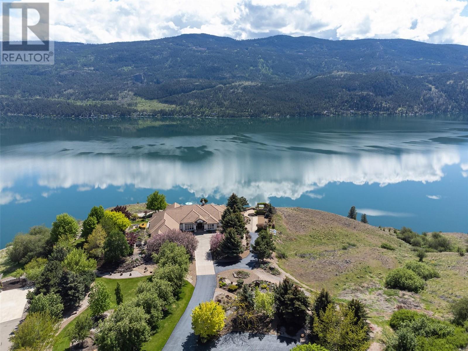 315 Kalamalka Lakeview Drive Unit# 1
