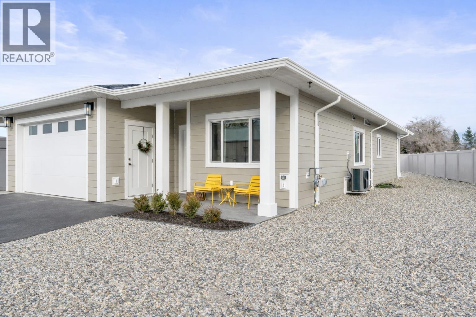 6465 Okanagan Landing Road