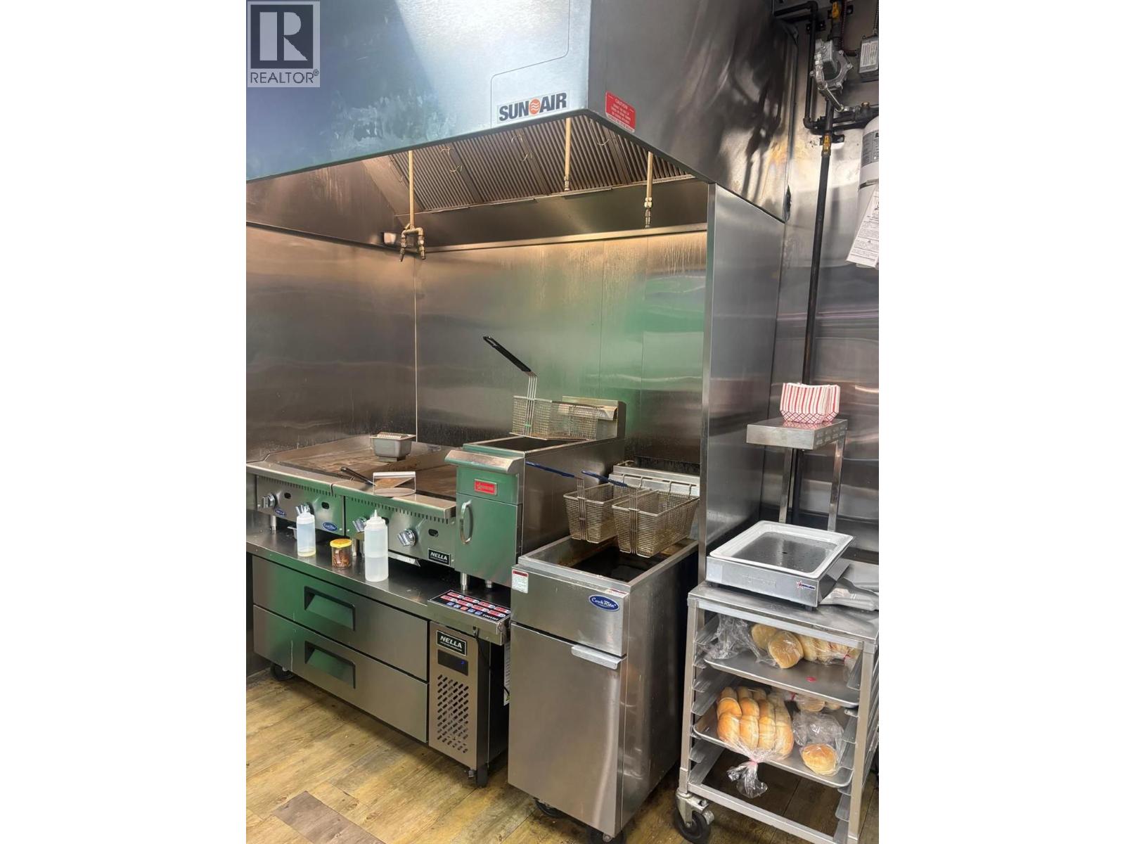 1631 Dickson Avenue Unit# 1000