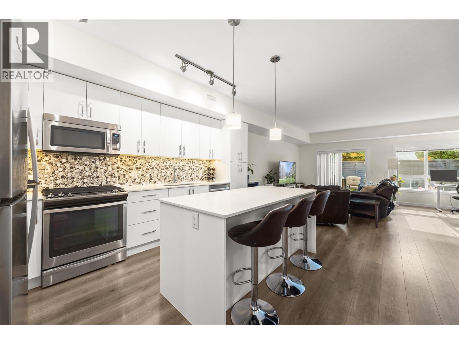 680 Old Meadows Road Unit# 74