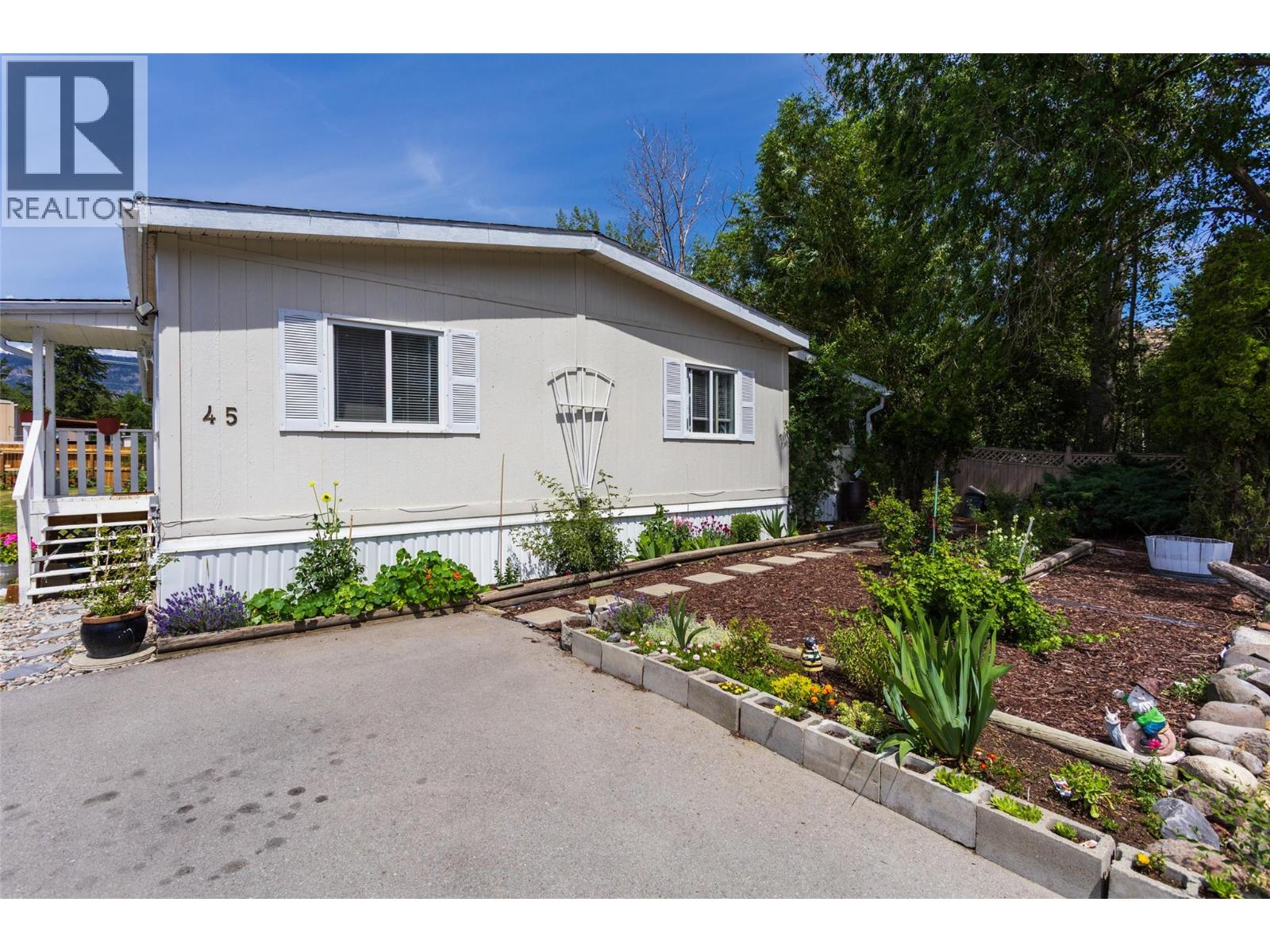 1881 Boucherie Road Unit# 45