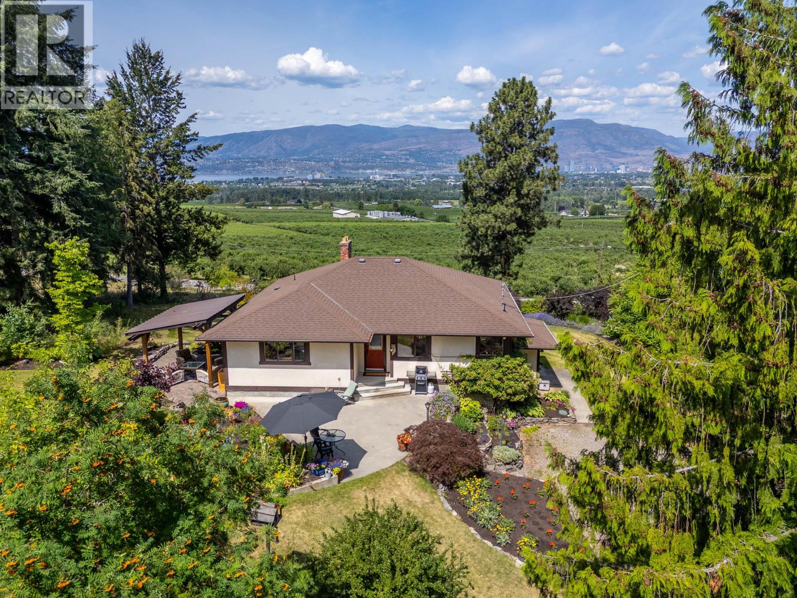 3885 Spiers Road