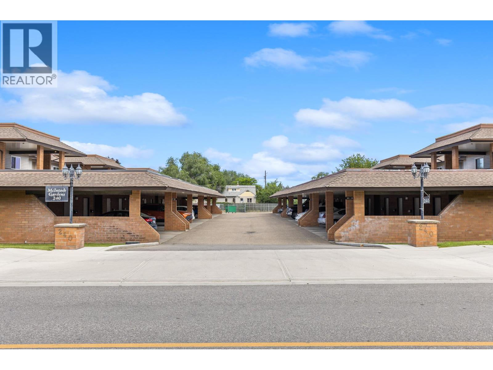 240 McIntosh Road Unit# 225