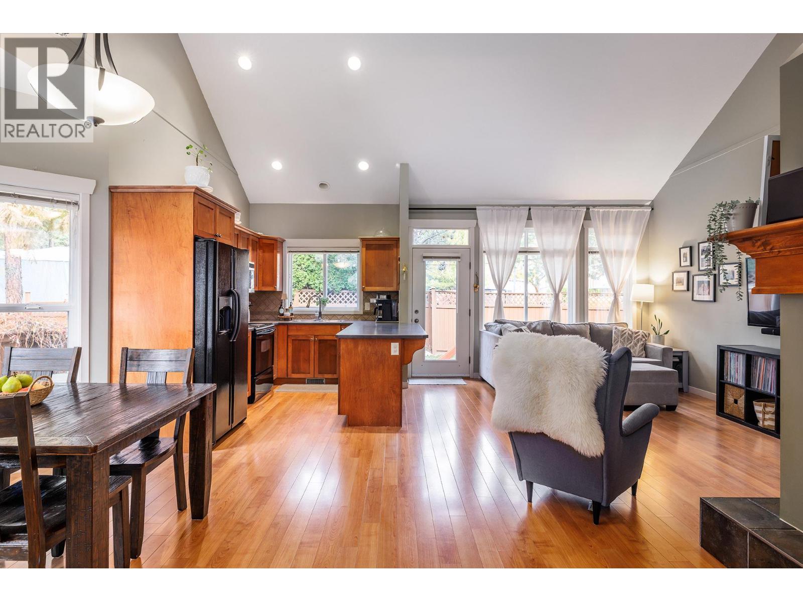 1450 Rose Meadow Drive Unit# 10