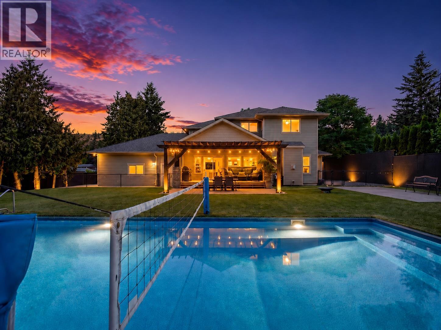 4588 Raymer Road