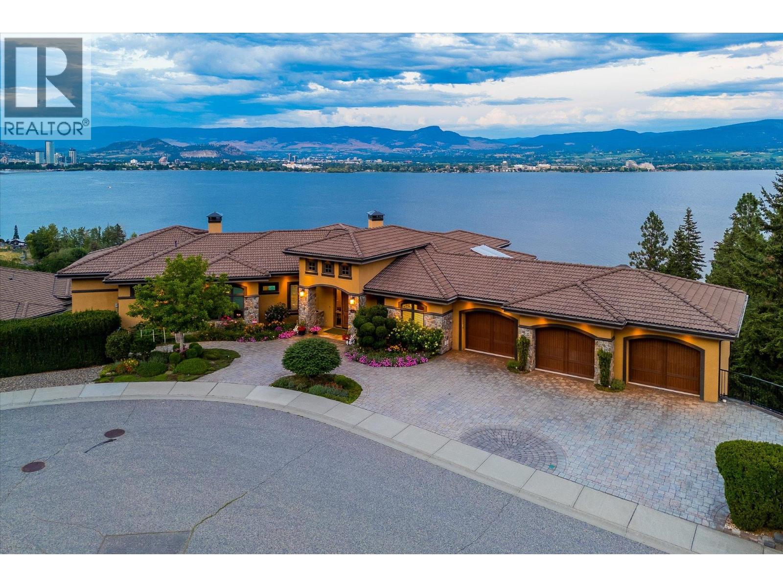 2513 Casa Palmero Drive