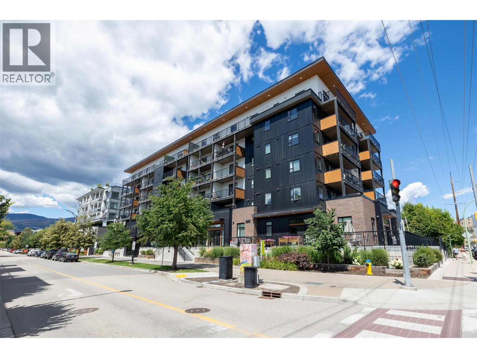 660 Cawston Avenue Unit# 111