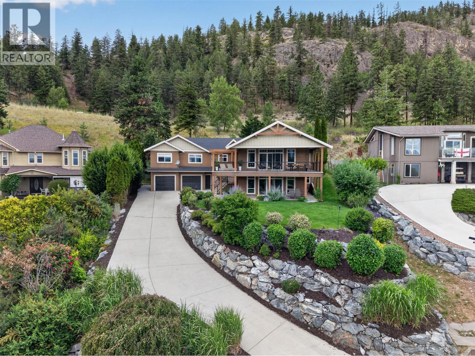 1274 Lakeview Cove Place