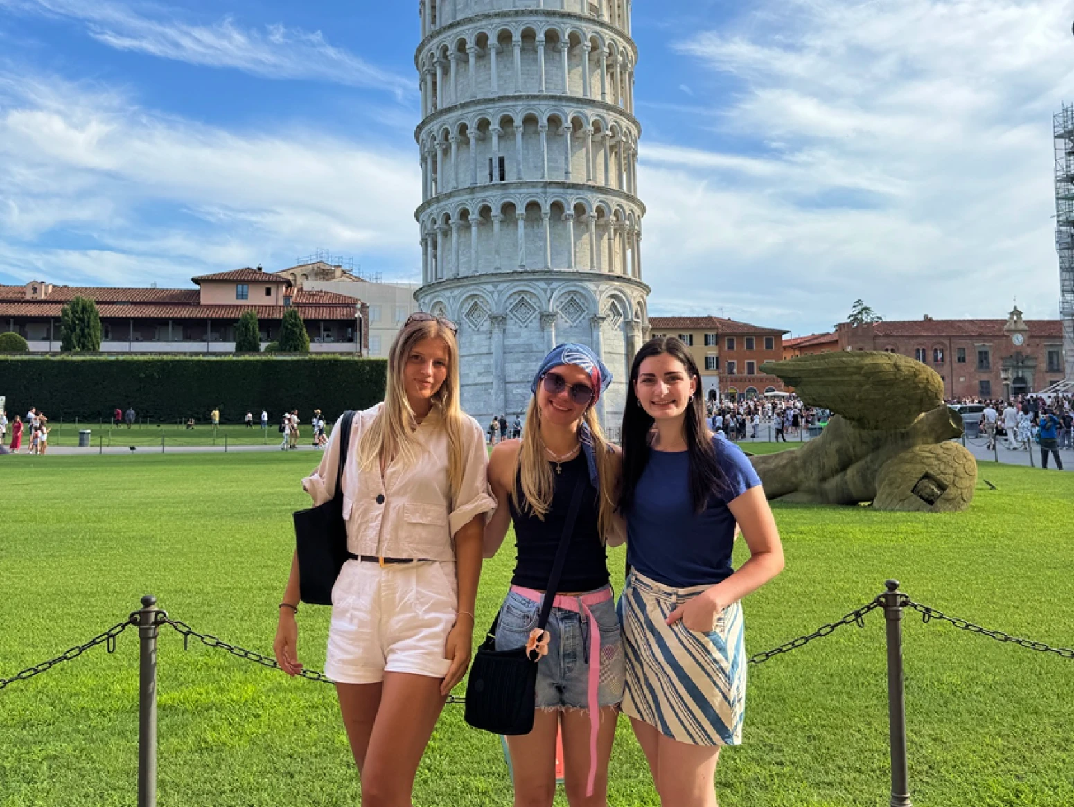 Gap year students traveling around Italy