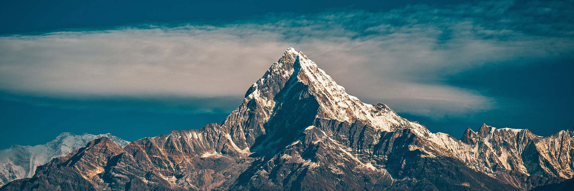 K2 mountain background