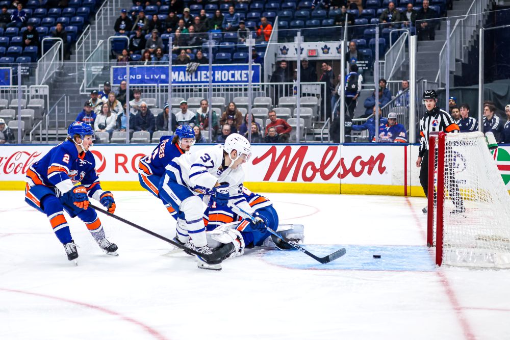 POWER PLAY LEADS TORONTO TO WEDNESDAY WIN